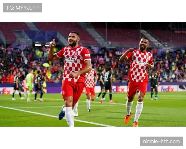 赫罗纳球迷热情高涨,新赛季表现引人期待 赫罗纳球迷热情高涨,新赛季表现引人期待